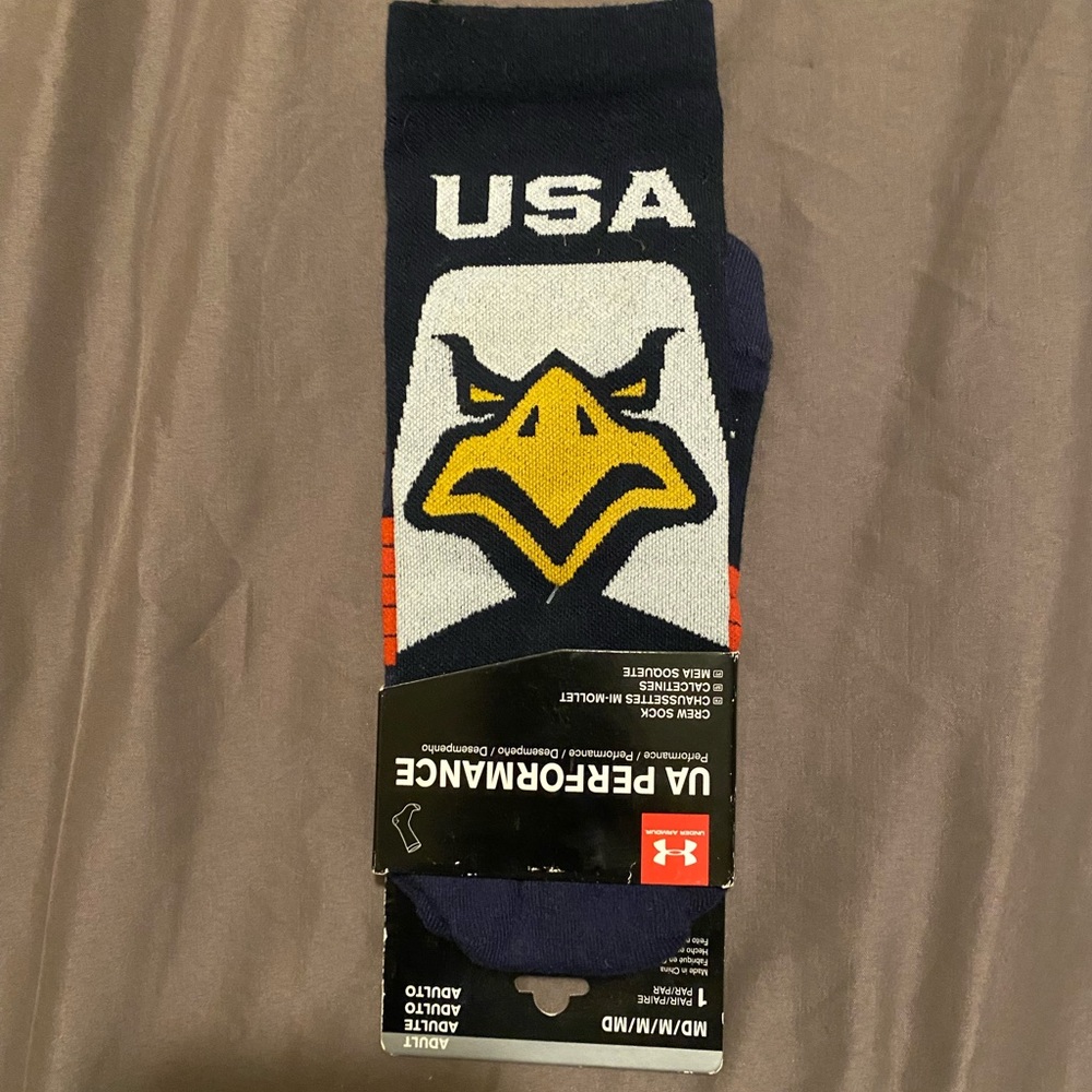 Under Armour Men's Athletic Socks- American Eagle